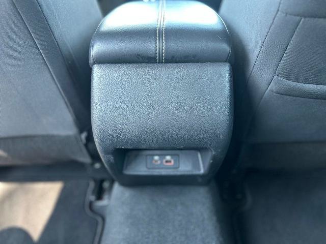Used 2025 Nissan Altima 2.5 SV FWD image 30