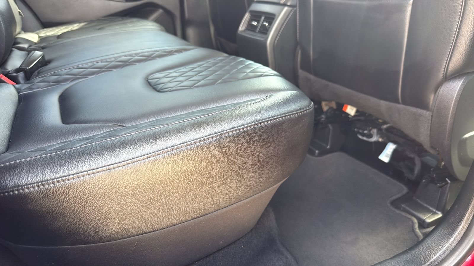 Certified 2023 Ford Edge Titanium AWD/4WD image 26