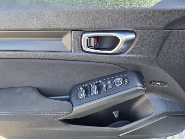 Used 2025 Honda Civic Sport image 16