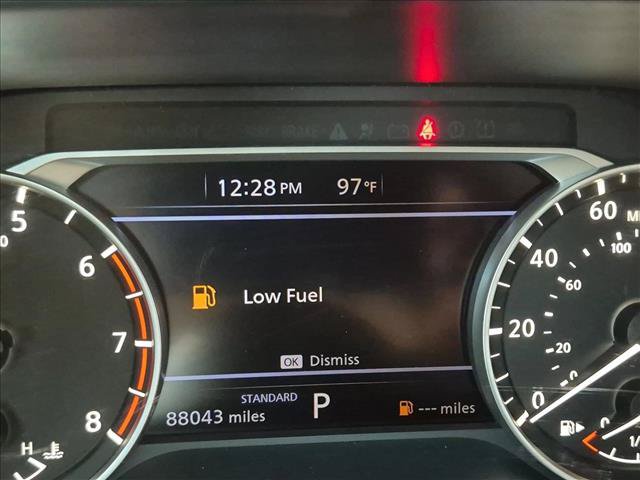 Used 2023 Nissan Rogue SV FWD image 11