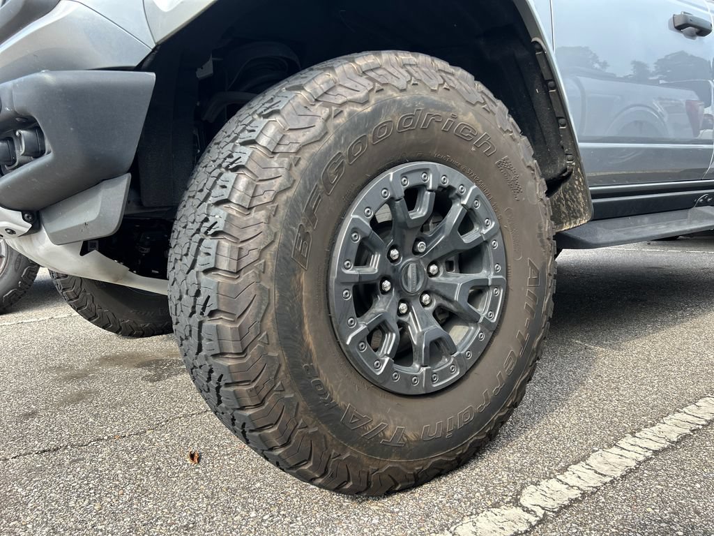 Certified 2024 Ford Bronco Raptor w/ Interior Carbon Fiber Pack 6 AWD/4WD image 6