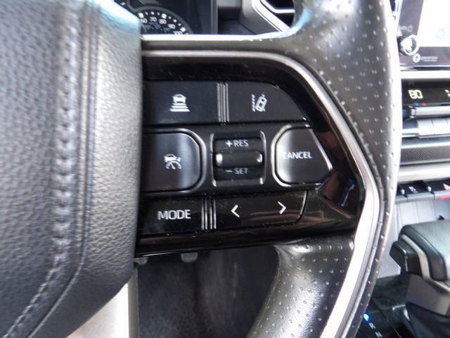 Used 2022 Toyota Tundra SR5 w/ SR5 Convenience Package AWD/4WD image 26