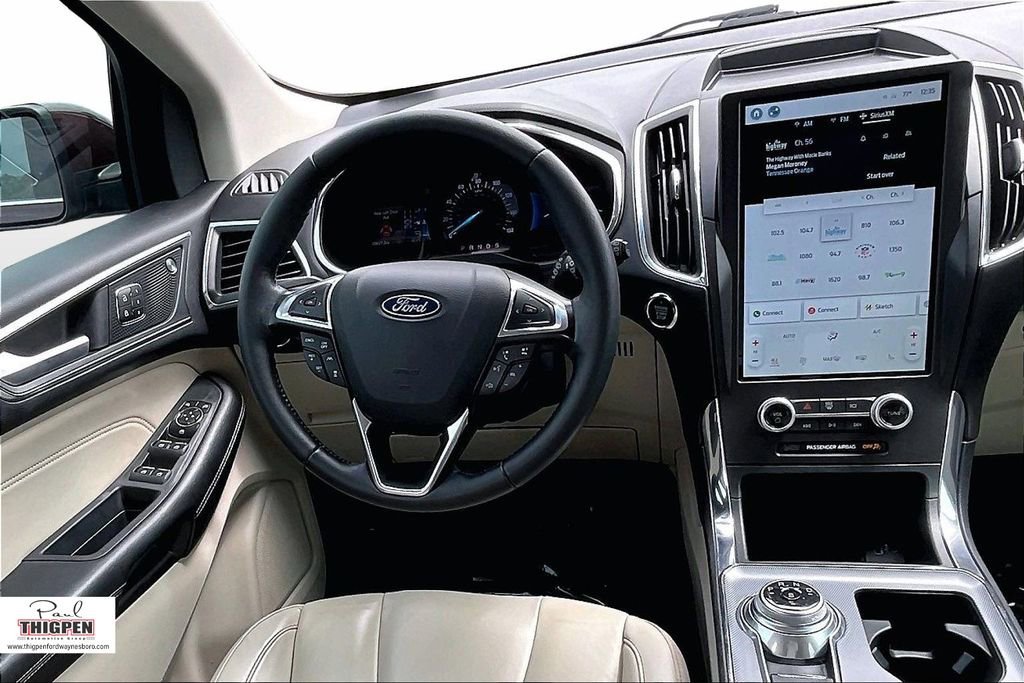 Certified 2021 Ford Edge Titanium FWD image 5