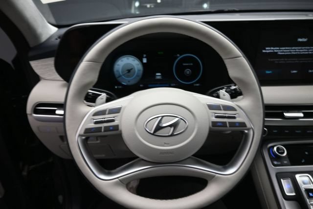 Used 2025 Hyundai Palisade Calligraphy AWD/4WD image 18