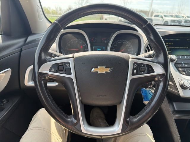 Used 2017 Chevrolet Equinox Premier w/ Enhanced Convenience Package FWD image 35