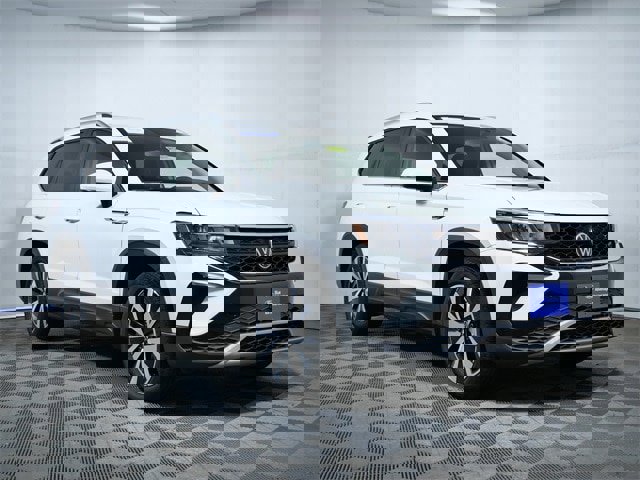 Used 2022 Volkswagen Taos SE