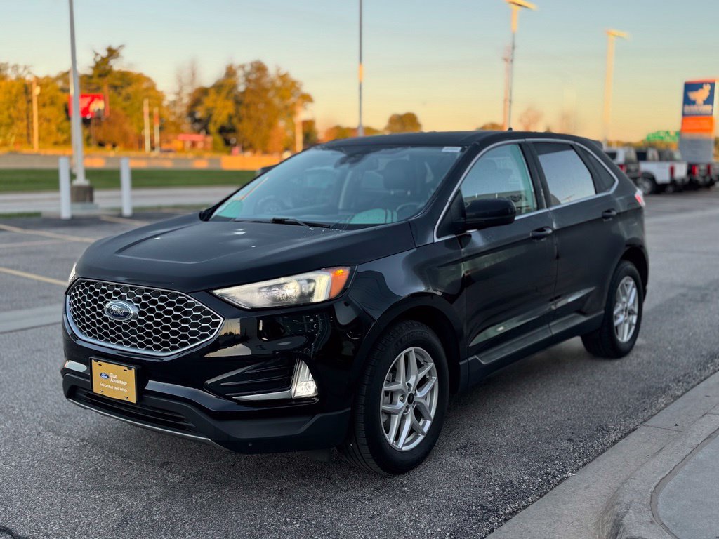 Certified 2023 Ford Edge SEL w/ Convenience Package AWD/4WD image 39