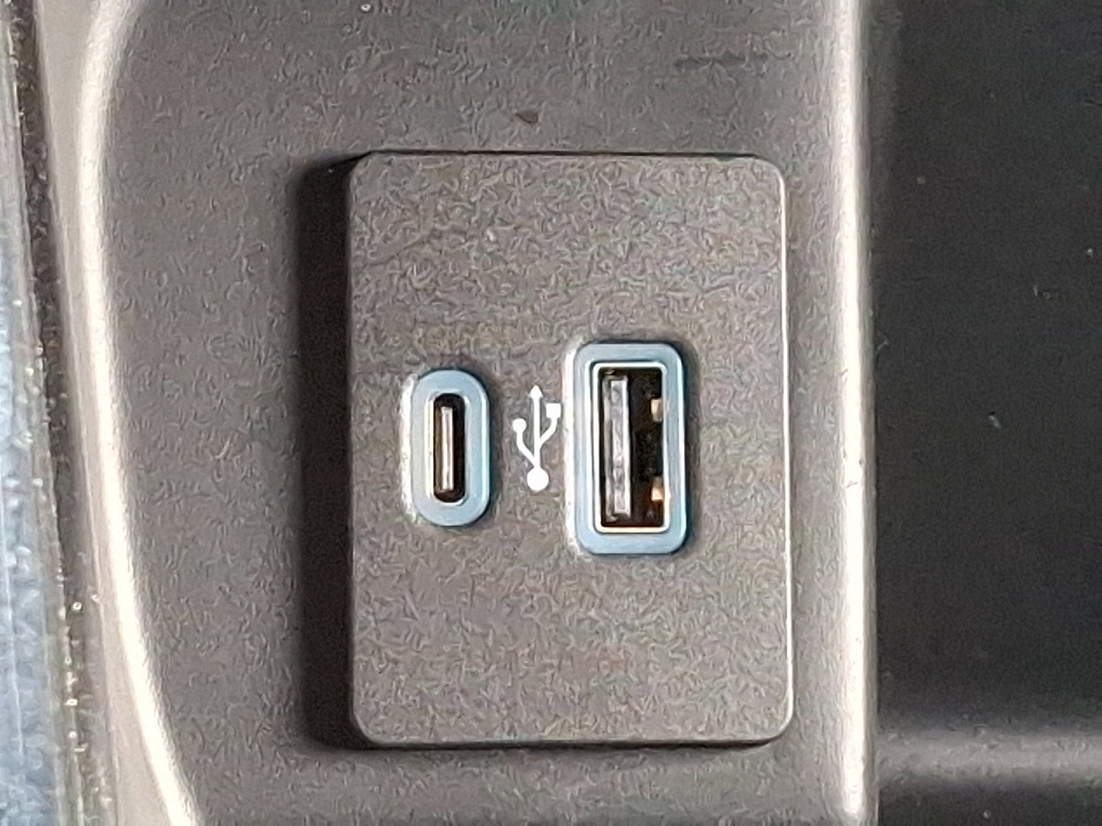 Certified 2023 Ford F150 XLT w/ Equipment Group 302A High image 25