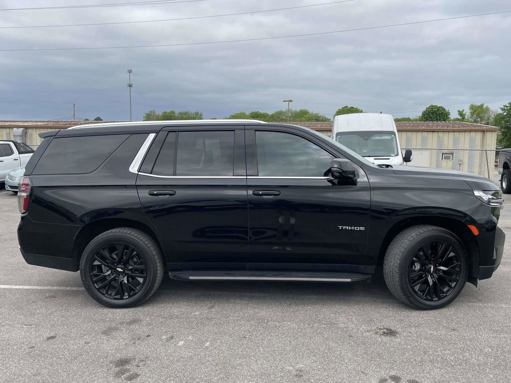 Used 2023 Chevrolet Tahoe LT w/ LT Signature Package image 6