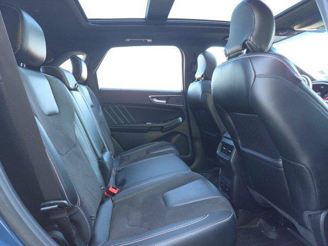 Certified 2019 Ford Edge ST w/ Equipment Group 401A AWD/4WD image 26