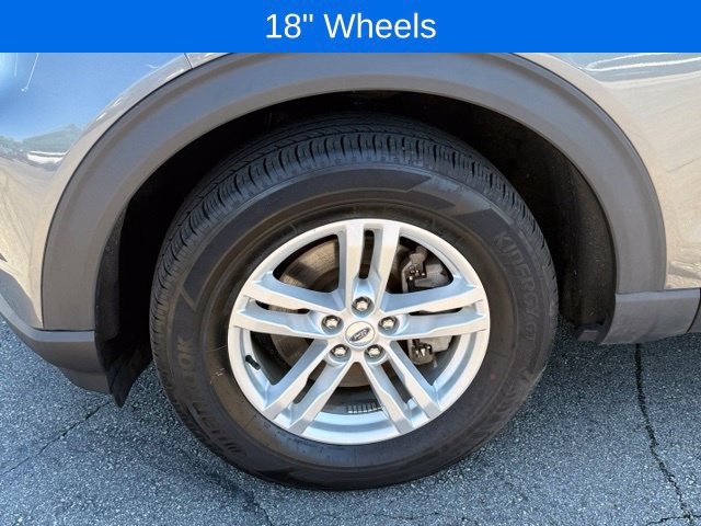 Certified 2023 Ford Explorer XLT w/ Equipment Group 202A AWD/4WD image 21