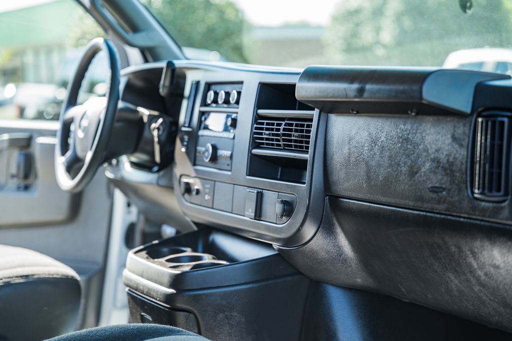 Used 2024 GMC Savana 2500 w/ Driver Convenience Package image 25