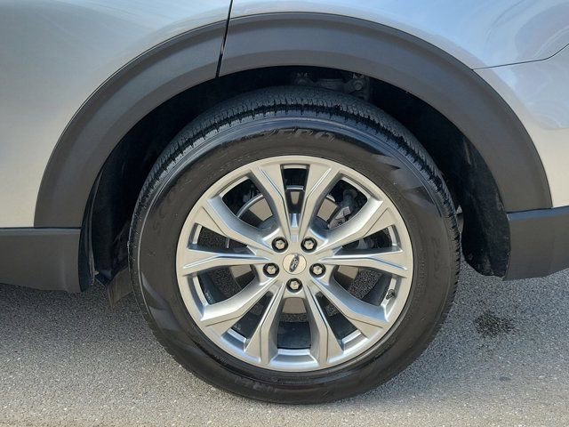 Certified 2023 Ford Explorer XLT w/ Equipment Group 202A RWD image 9