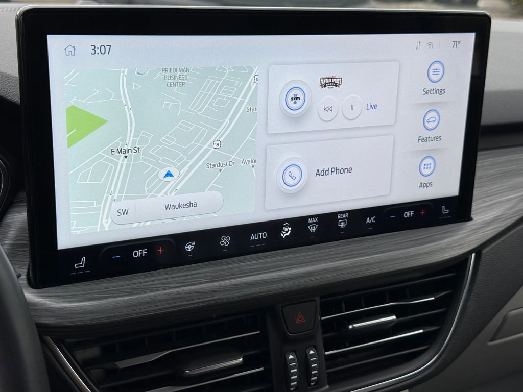 Certified 2023 Ford Escape SE w/ PHEV Premium Package image 17