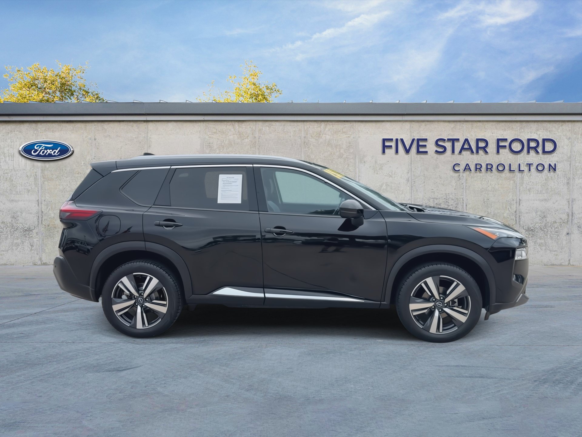 Used 2023 Nissan Rogue SL AWD/4WD image 9