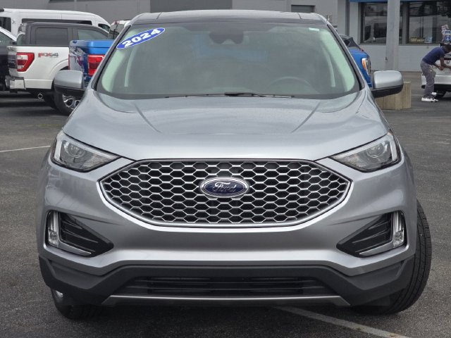 Certified 2024 Ford Edge SEL w/ Convenience Package AWD/4WD image 11