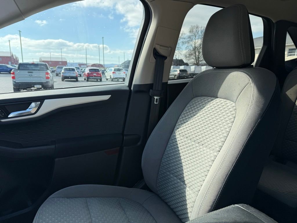Certified 2020 Ford Escape SE AWD/4WD image 11