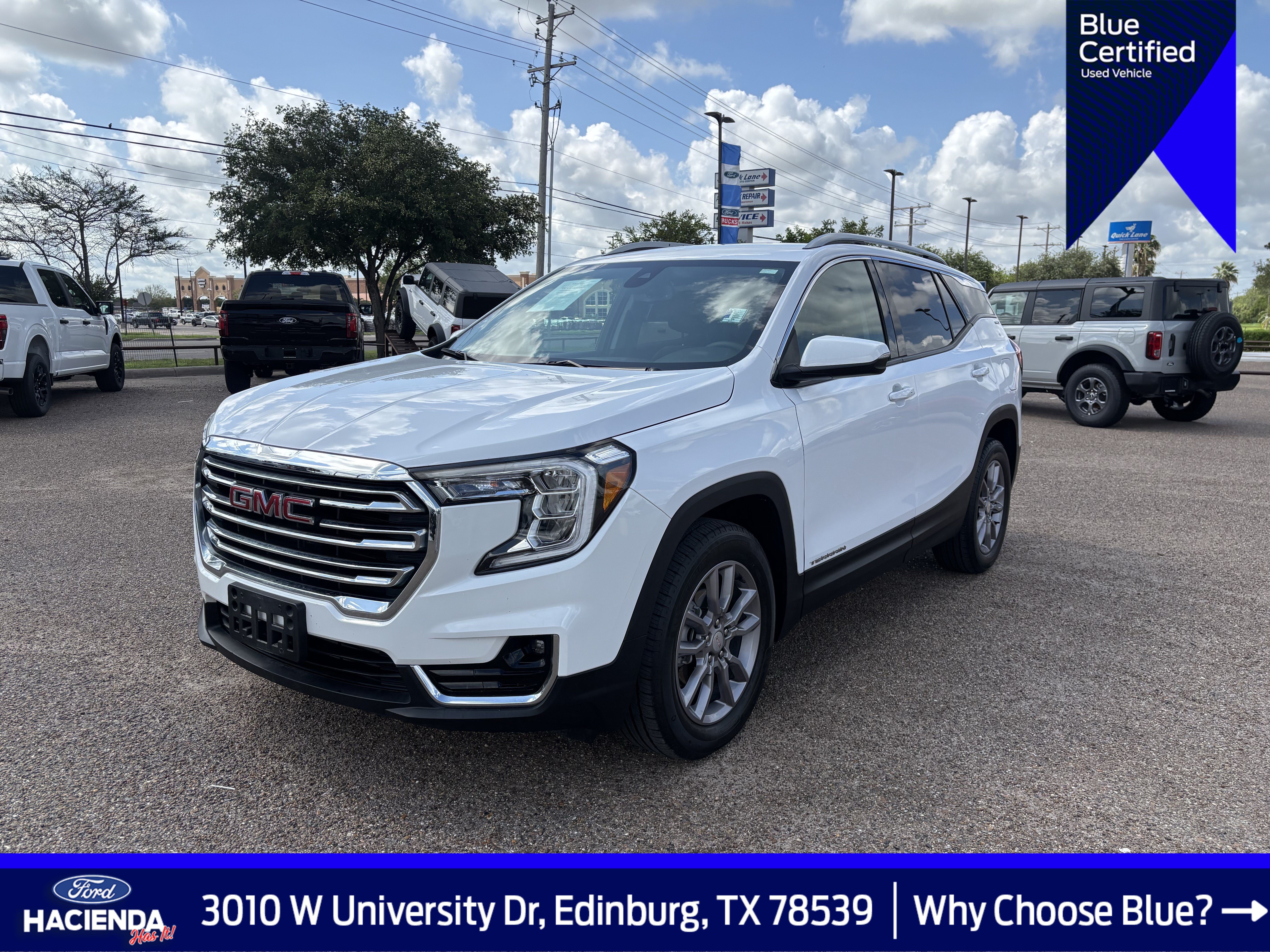 Used 2024 GMC Terrain SLT AWD/4WD image 1
