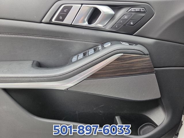 Used 2024 BMW X7 xDrive40i AWD/4WD image 28