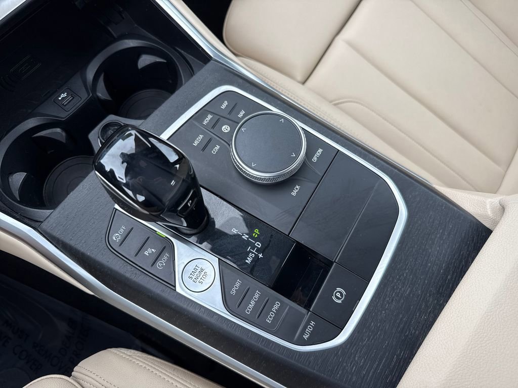 Used 2021 BMW 330i Sedan w/ Convenience Package RWD image 24