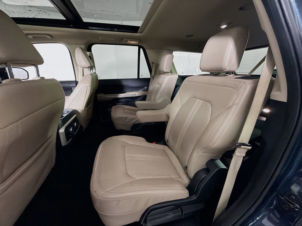 Certified 2023 Ford Expedition Limited image 27
