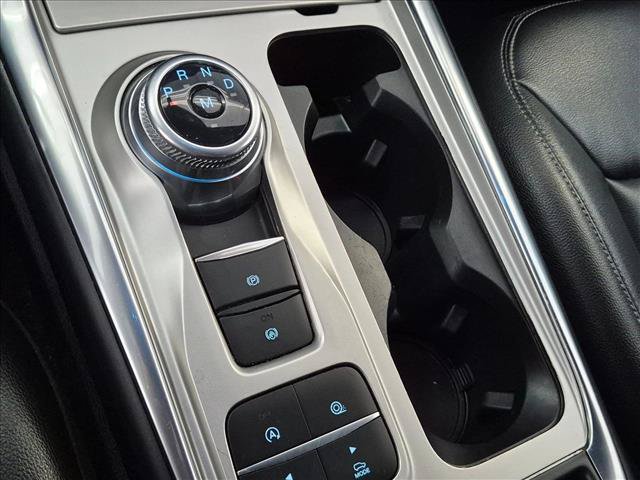 Certified 2020 Ford Explorer XLT w/ Equipment Group 202A RWD image 11