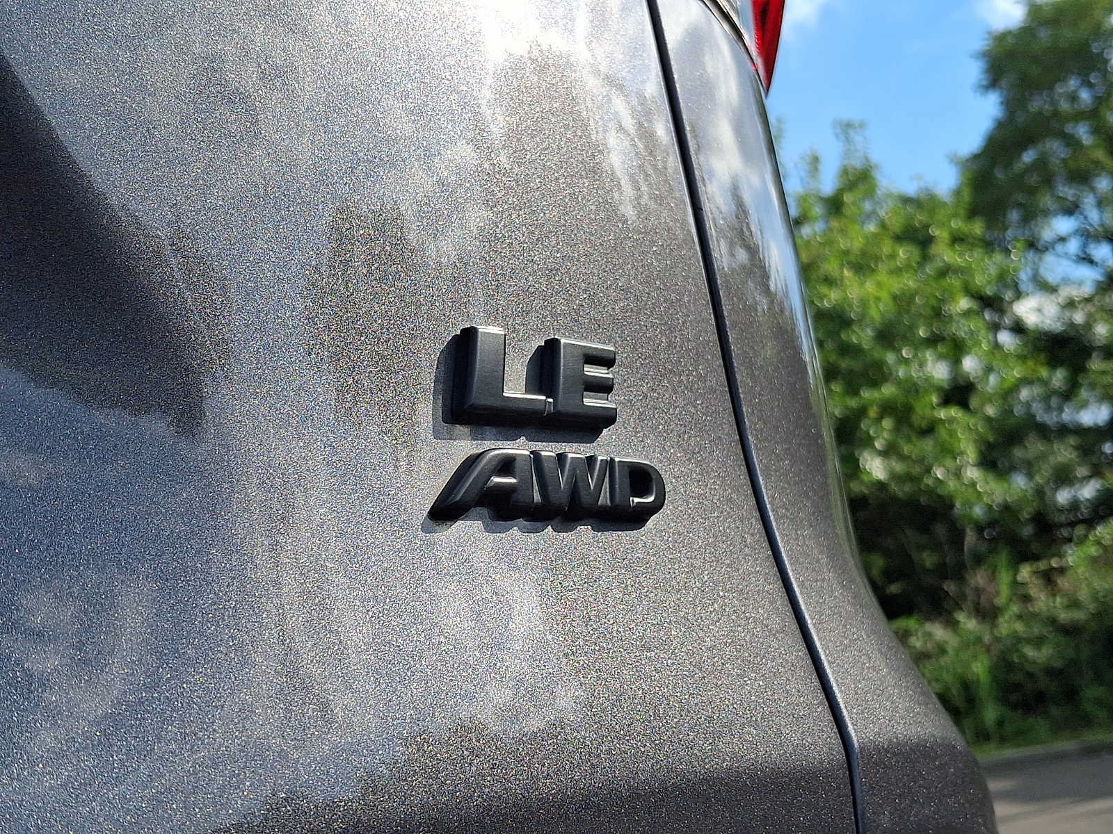Used 2020 Toyota RAV4 LE w/ All Weather Liner Package AWD/4WD image 30