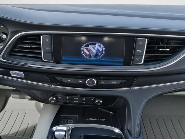Used 2023 Buick Enclave Essence AWD/4WD image 23