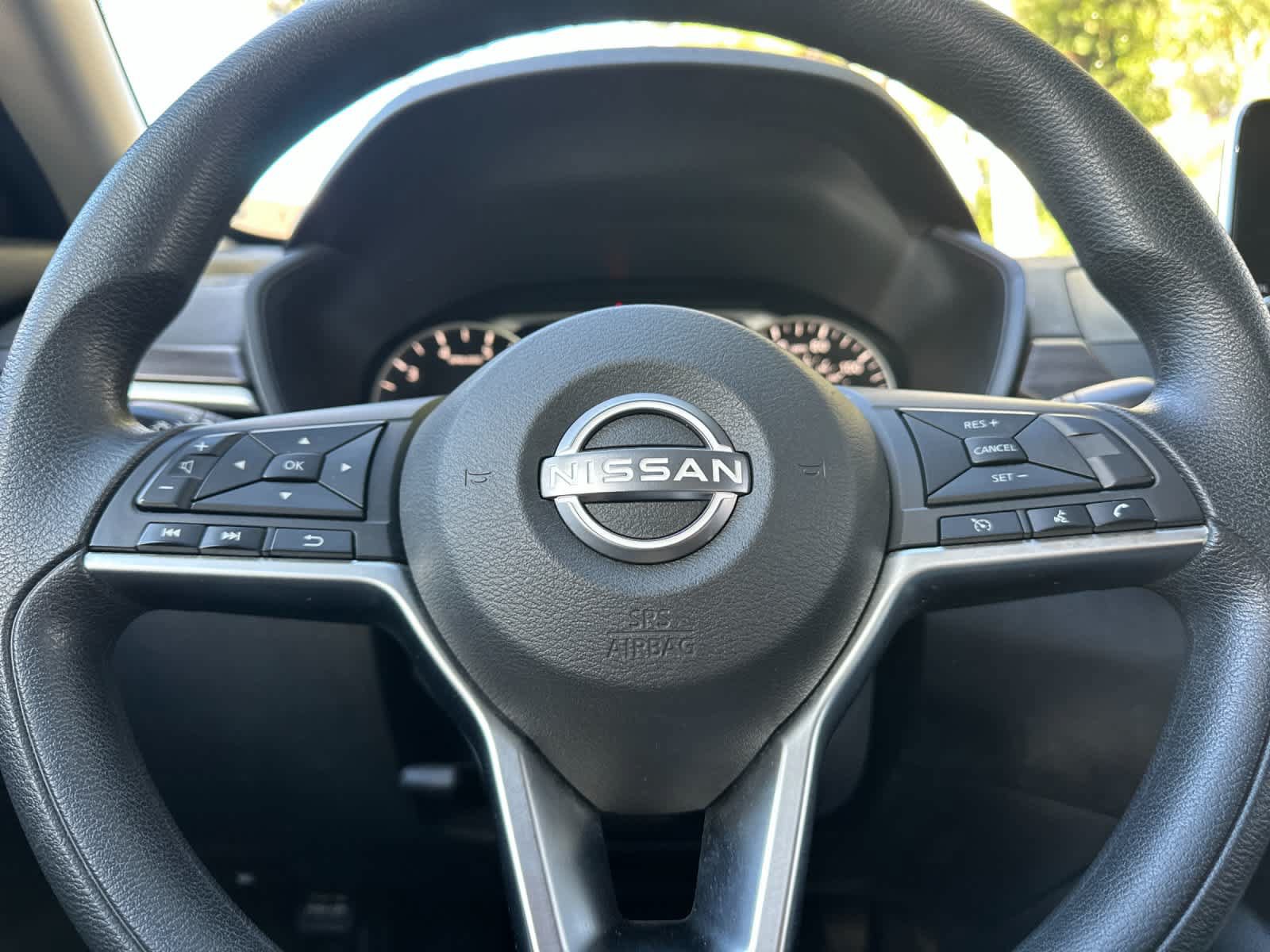 Used 2024 Nissan Altima 2.5 SV FWD image 22