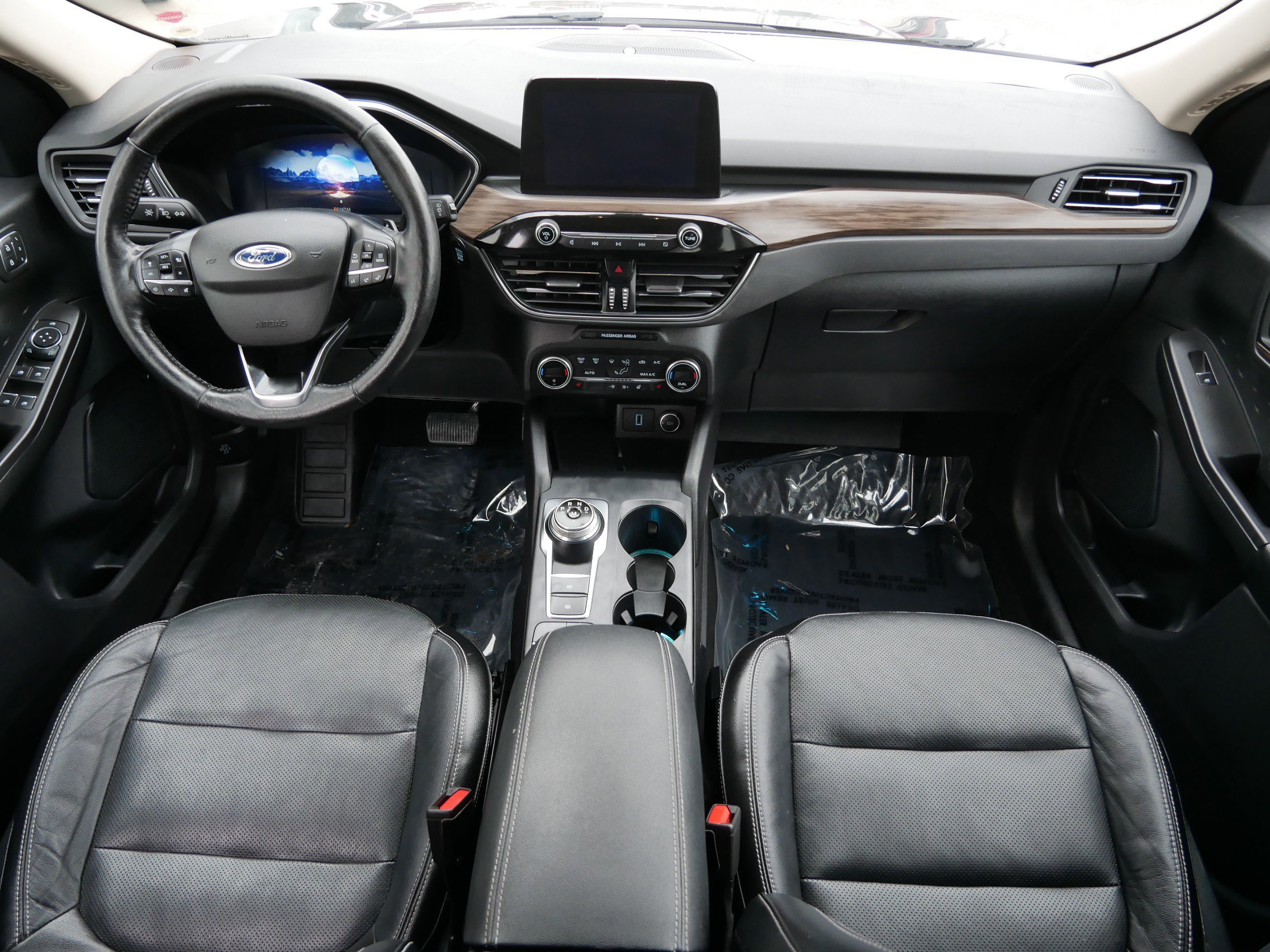 Certified 2020 Ford Escape Titanium image 12