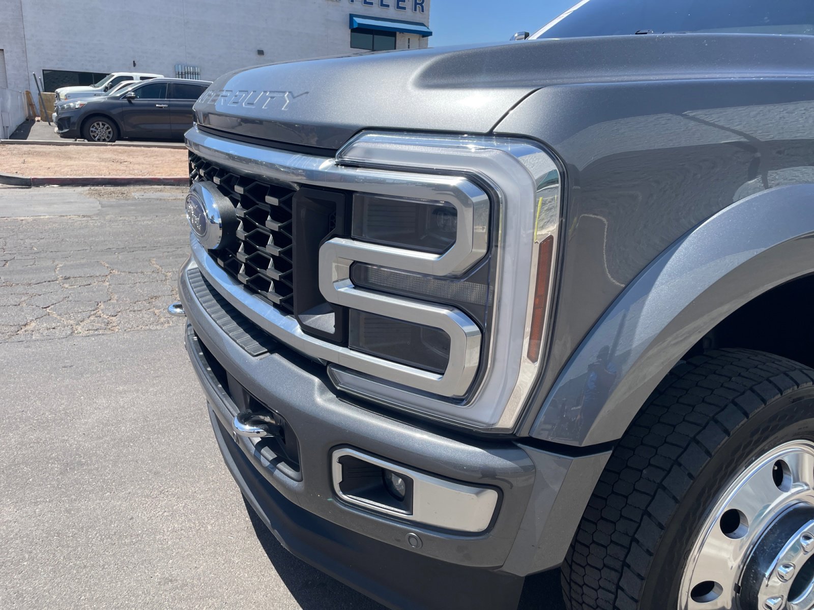 Certified 2024 Ford F450 Platinum w/ FX4 Off-Road Package AWD/4WD image 9