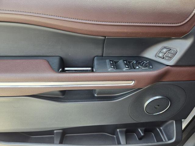 Certified 2024 Ford Expedition Limited AWD/4WD image 32