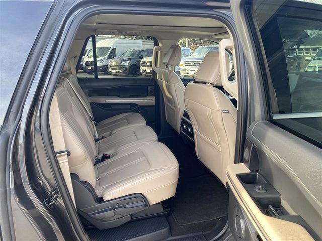 Certified 2024 Ford Expedition Max Limited AWD/4WD image 6