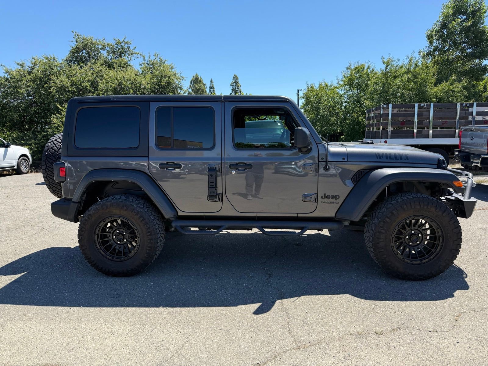 Used 2021 Jeep Wrangler Unlimited Sport AWD/4WD image 6