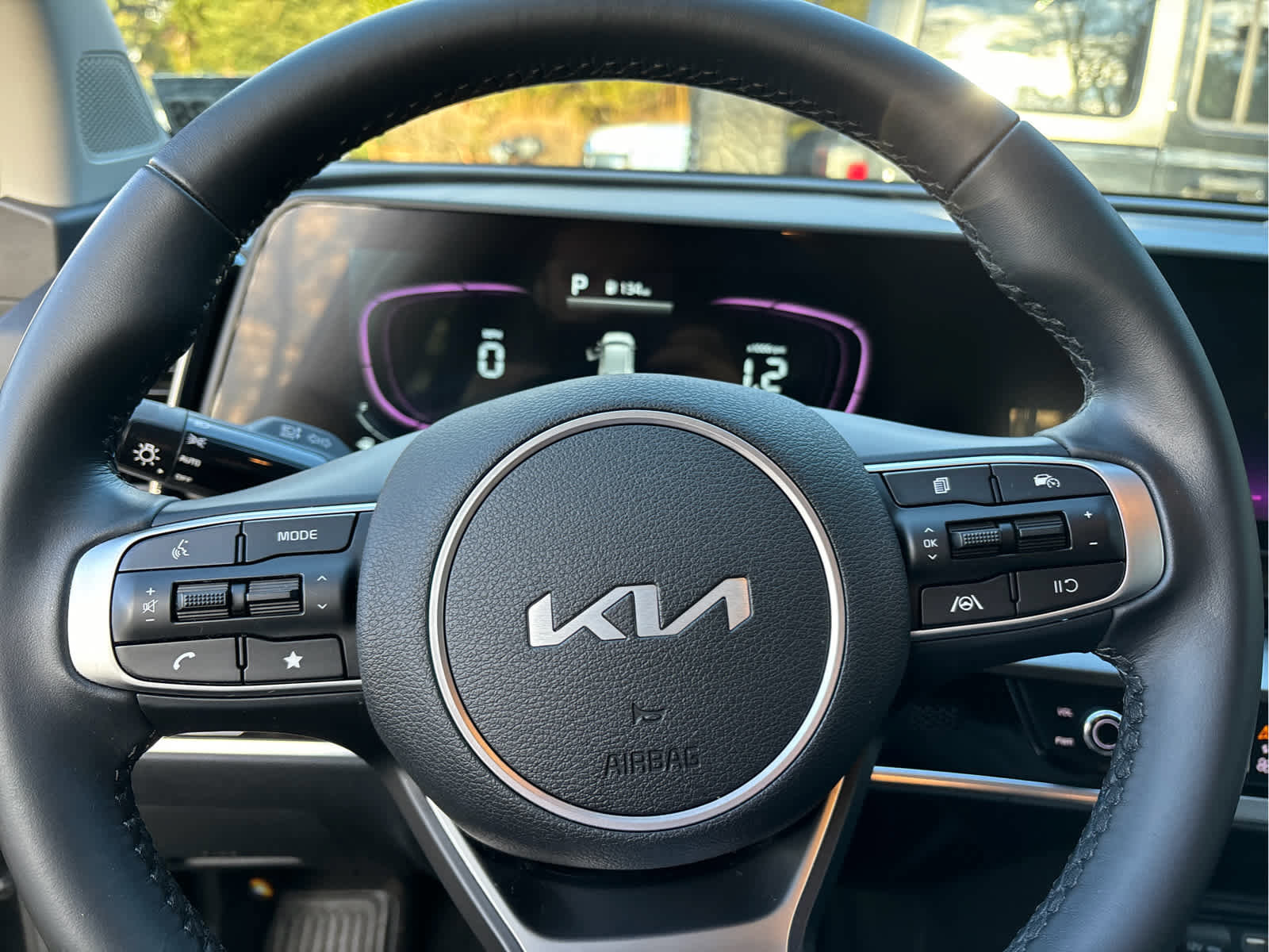 Used 2023 Kia Sportage EX image 14