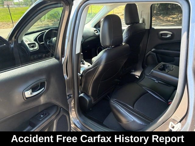 Used 2020 Jeep Compass Latitude AWD/4WD image 15