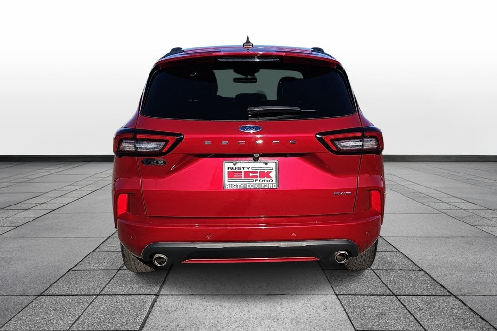 Certified 2024 Ford Escape ST-Line w/ Tech Pack #1 AWD/4WD image 6