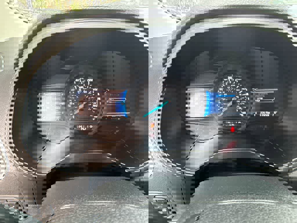 Certified 2024 Ford Edge Titanium image 19