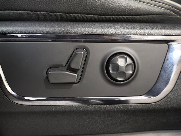 Used 2022 RAM 1500 Limited image 22