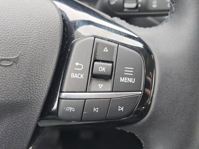 Certified 2025 Ford Escape SE w/ PHEV Premium Package FWD image 18