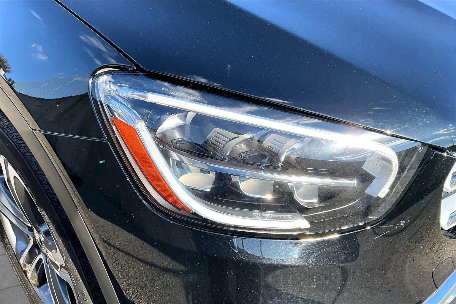 Used 2021 Mercedes-Benz GLC 300 image 27