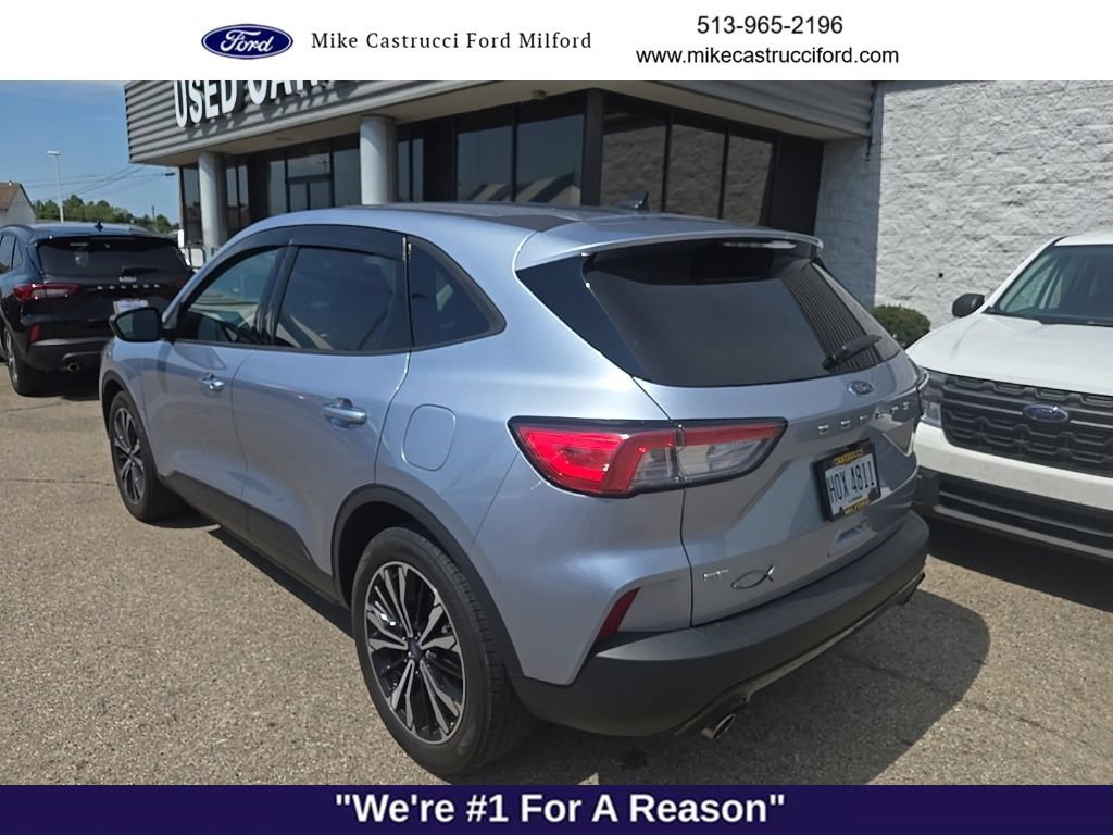 Certified 2022 Ford Escape SE w/ SE Sport Appearance Package FWD image 4