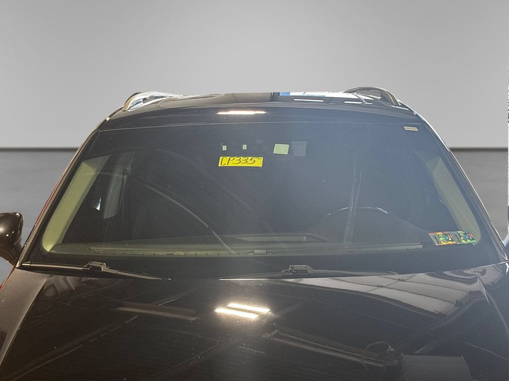 Used 2018 Volkswagen Tiguan SEL AWD/4WD image 16
