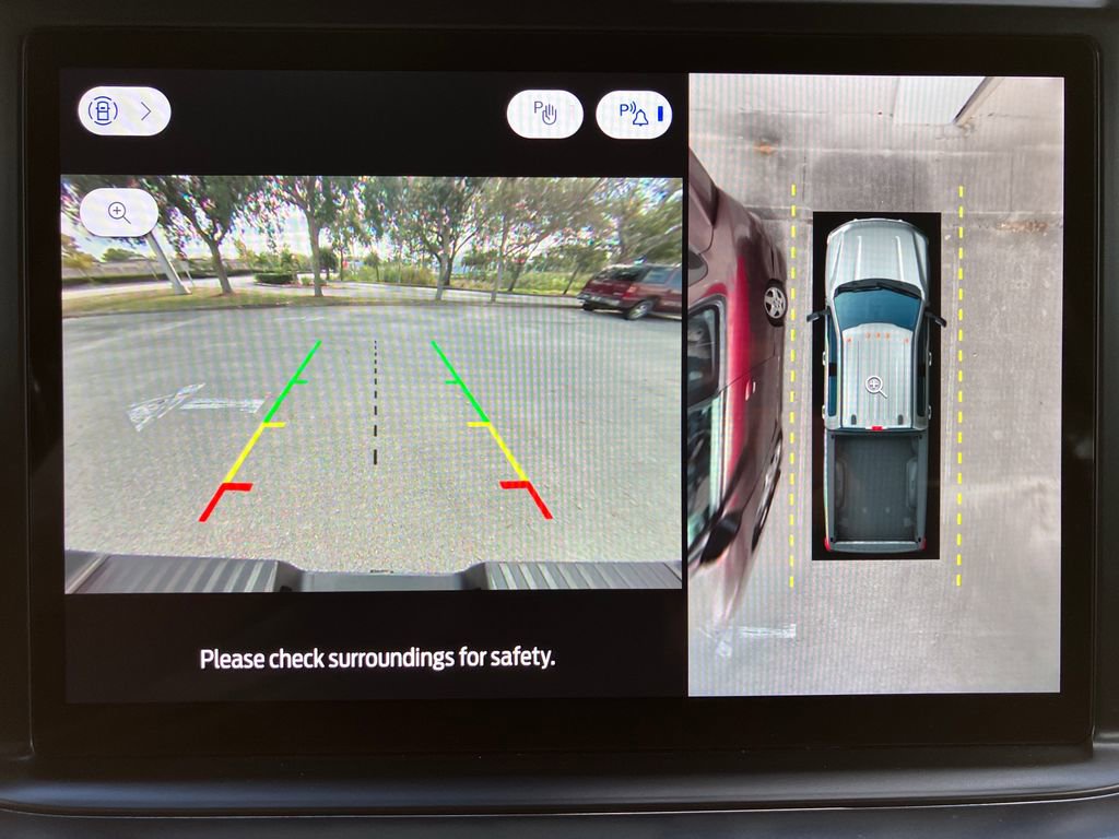 Certified 2025 Ford F350 Platinum image 24