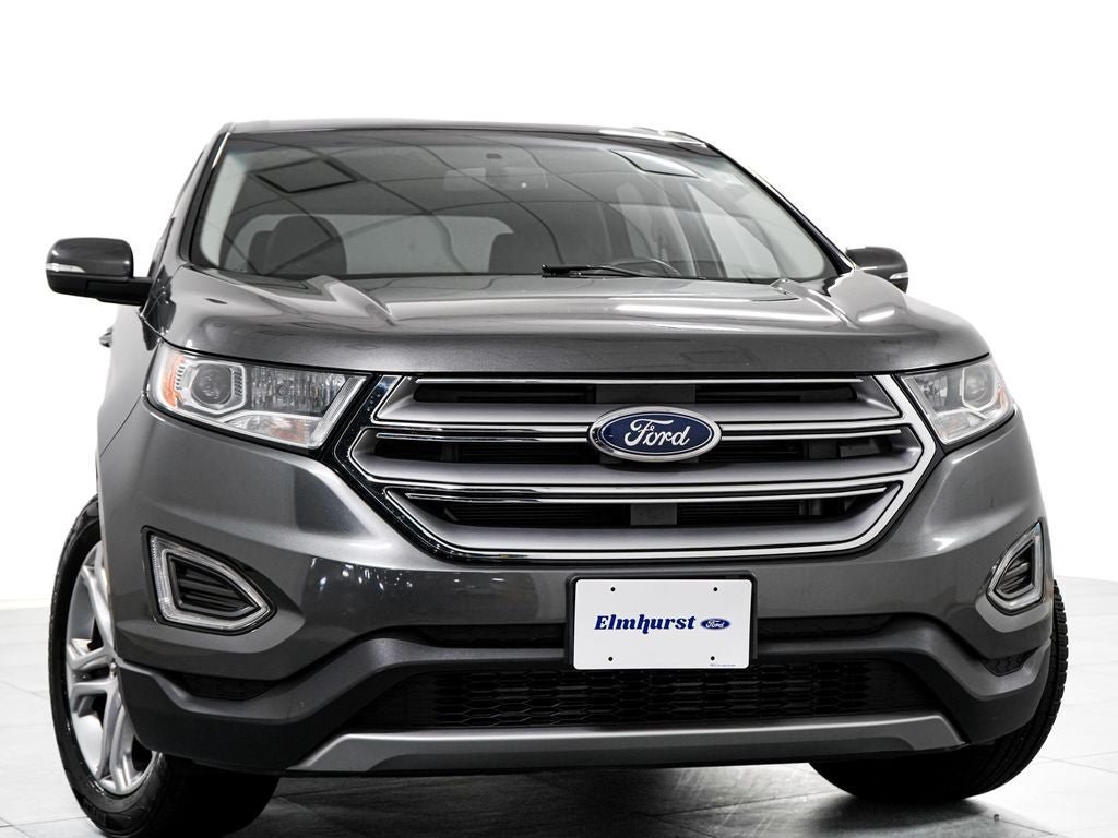 Certified 2018 Ford Edge Titanium w/ Technology Package FWD image 3