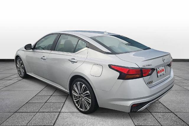 Used 2023 Nissan Altima 2.5 SL FWD image 7