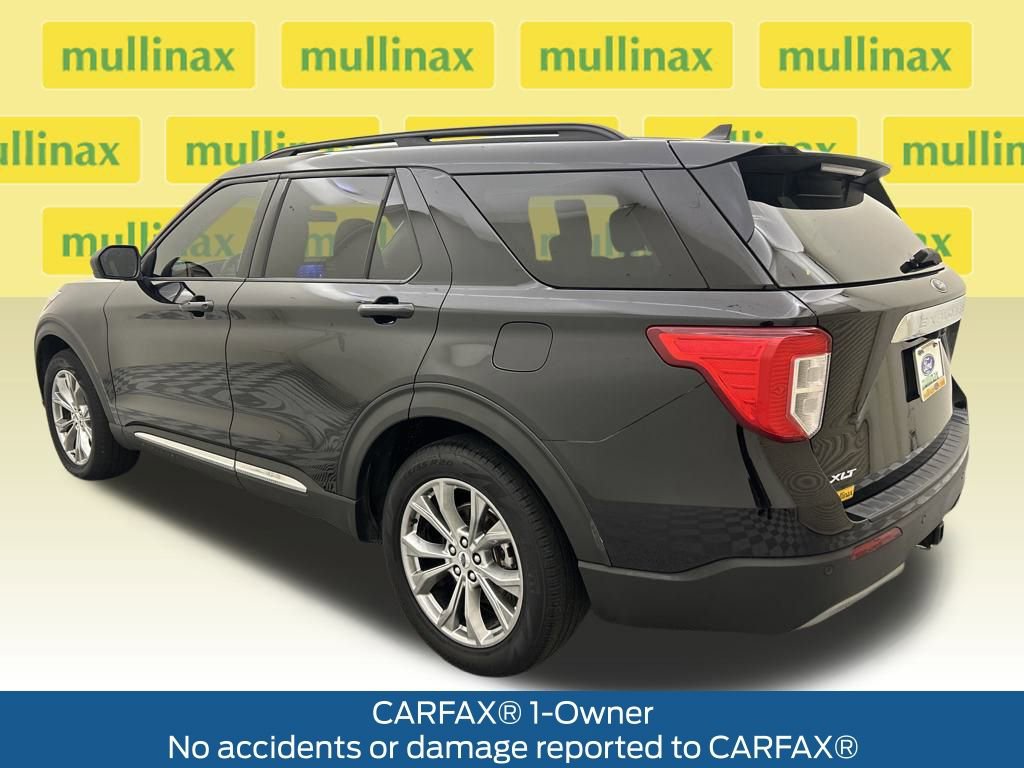 Certified 2022 Ford Explorer XLT w/ Equipment Group 202A image 15