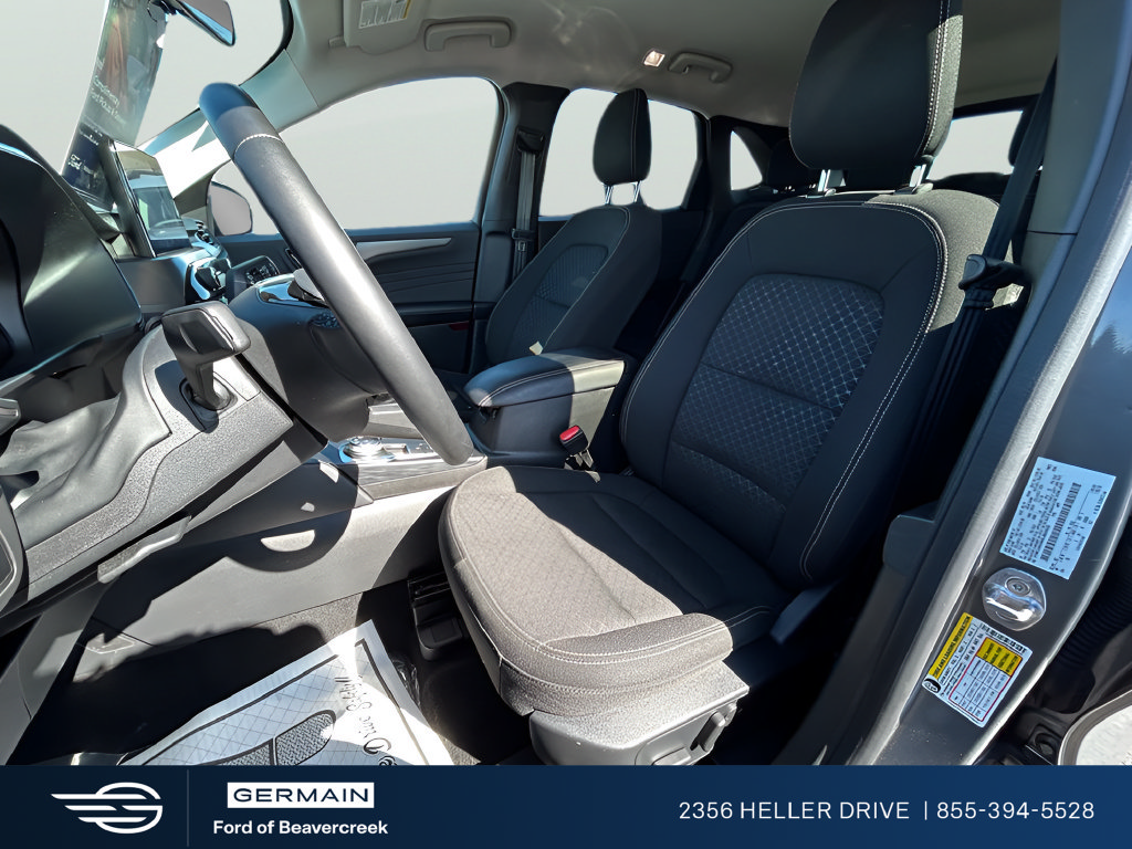 Certified 2024 Ford Escape Active AWD/4WD image 9