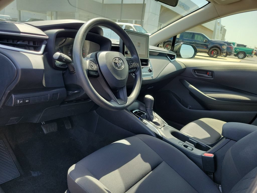 Used 2024 Toyota Corolla LE FWD image 21