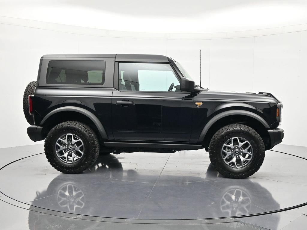 Certified 2025 Ford Bronco Badlands AWD/4WD image 4